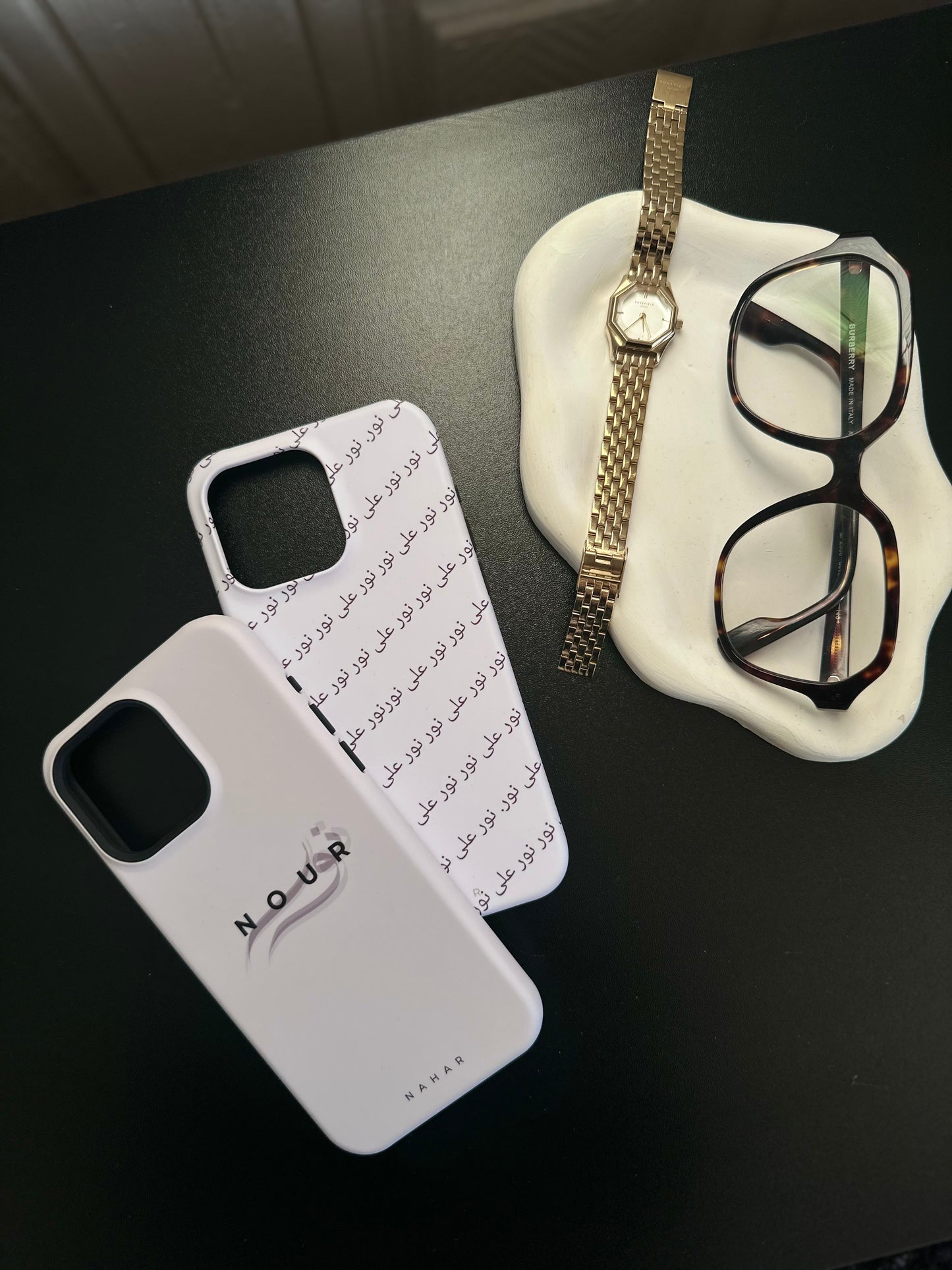 Coque 0017 - NOURA